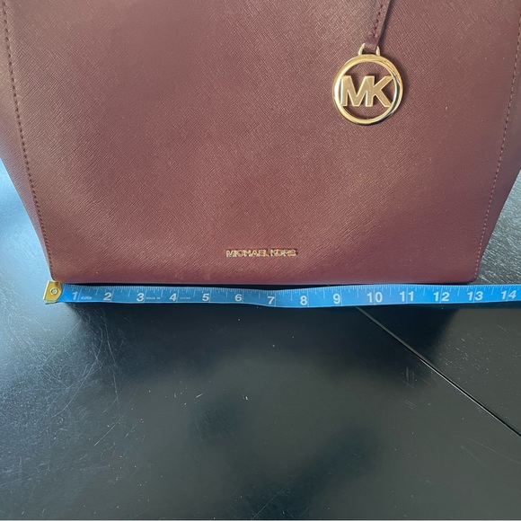 Michael Kors Bag | EUC - Picture 3 of 7